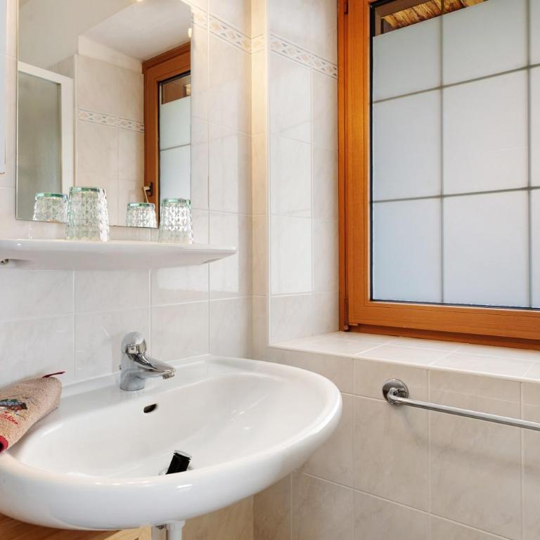 Huanzhof Ferienwohnung Lerch - Superior Apartment mit 1 Schlafzimmer und Balkon - 8