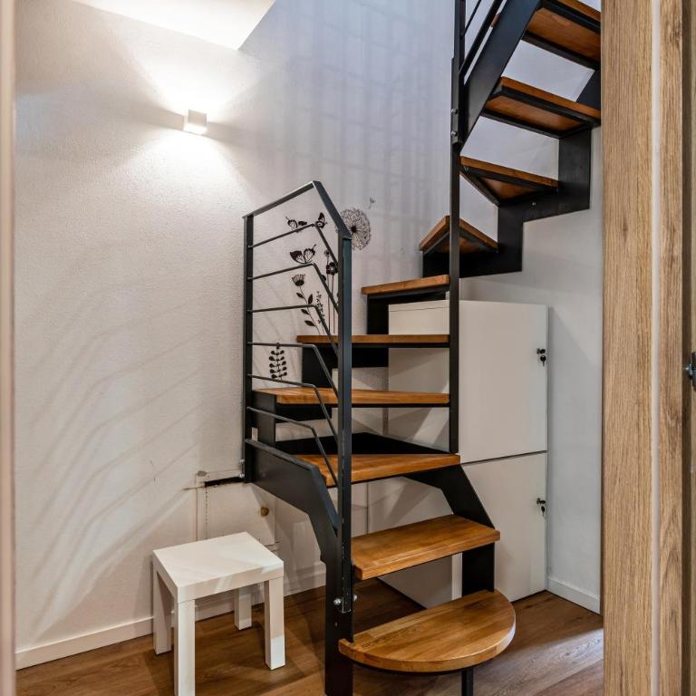 Casa Caterina - Appartamento con 2 Camere da Letto e con Vista Montagna - 16