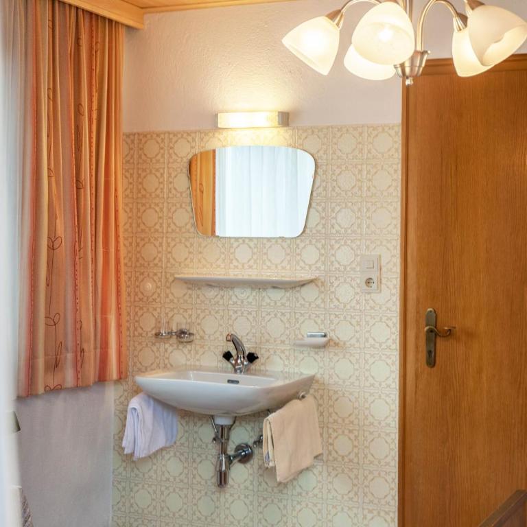 Ferienwohnung Dornauer - Superior Apartment mit Balkon - 23