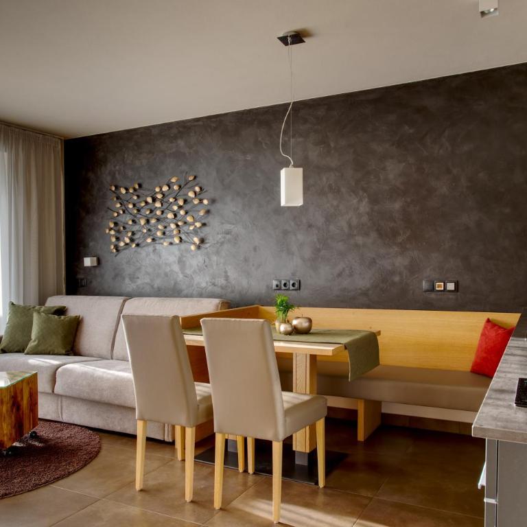 Landhaus Freiburgerhof Wohnung 2 - Superior One-Bedroom Apartment with Balcony - 8