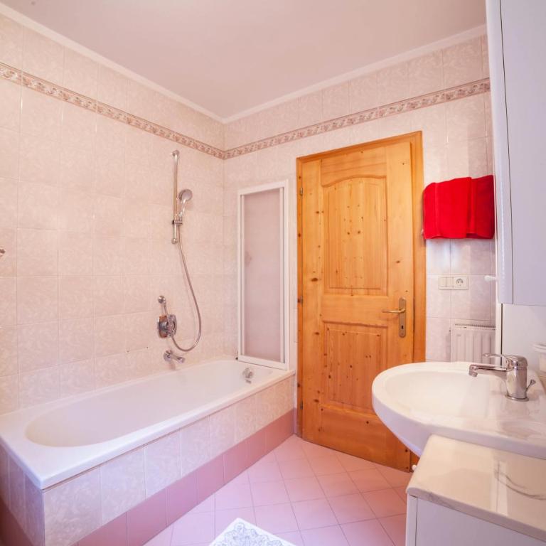 Sonnenparadies Apartement 3 - Appartamento Superior con 1 Camera da Letto e Balcone - 11