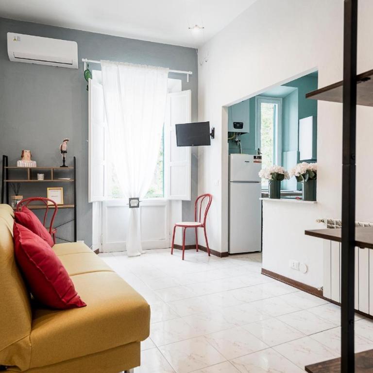 Family House - Pisa - Superior One-Bedroom Apartment with Balcony - 1