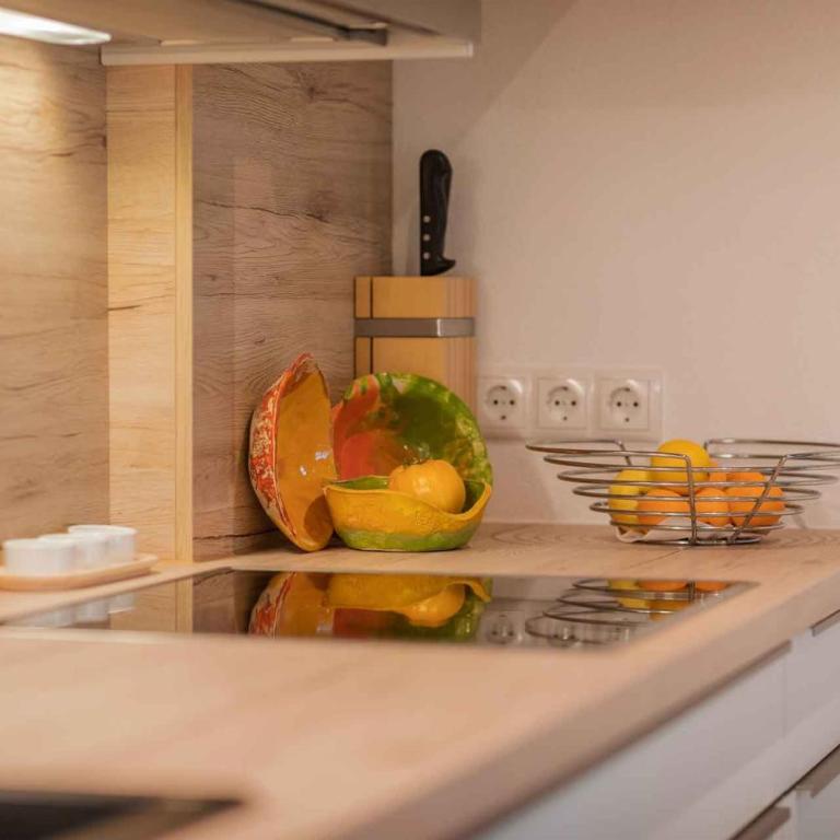 Ferienwohnung Serlesblick - Apartment mit 1 Schlafzimmer und Gartenblick - 11