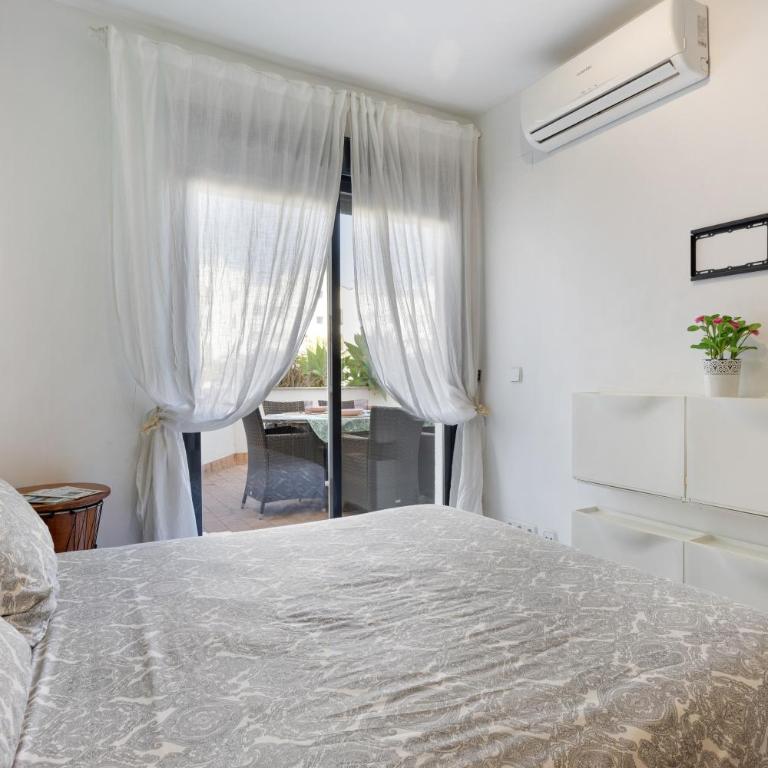 Apartamento Bahía Golf Suite - Apartamento Premium de 3 dormitorios con balcón - 13