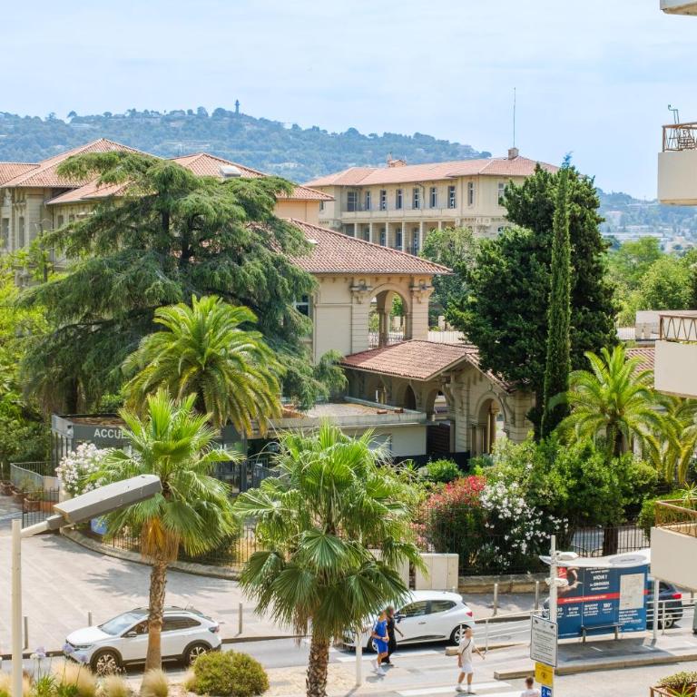 Evasion Cannoise - Appartement 2 Chambres Deluxe avec Balcon - 18