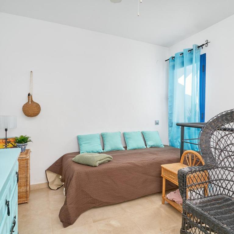 Penthouse by the beach - Two-Bedroom Deluxe Apartment with Ocean View - 19