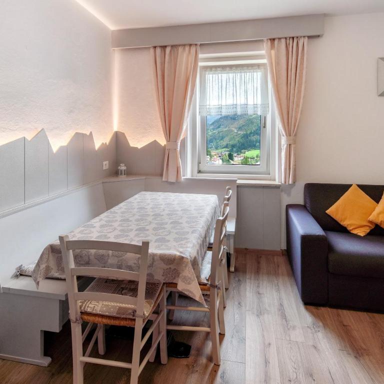 Appartamento Primavera 2 - Appartamento Deluxe con 2 Camere da Letto e Vista Giardino - 4