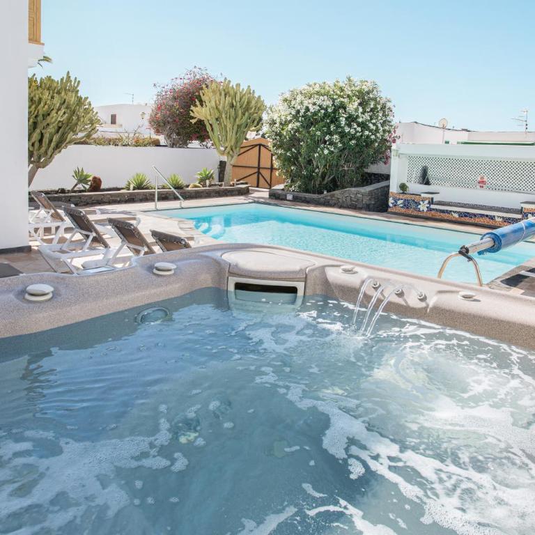 Villa Lea - Villa with Sea View - 4
