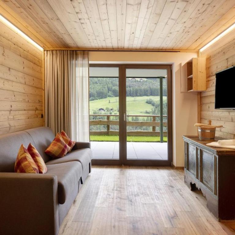 Archehof Hochzirm Lodge Anton - Apartamento Deluxe de 2 dormitorios con vistas al jardín - 2