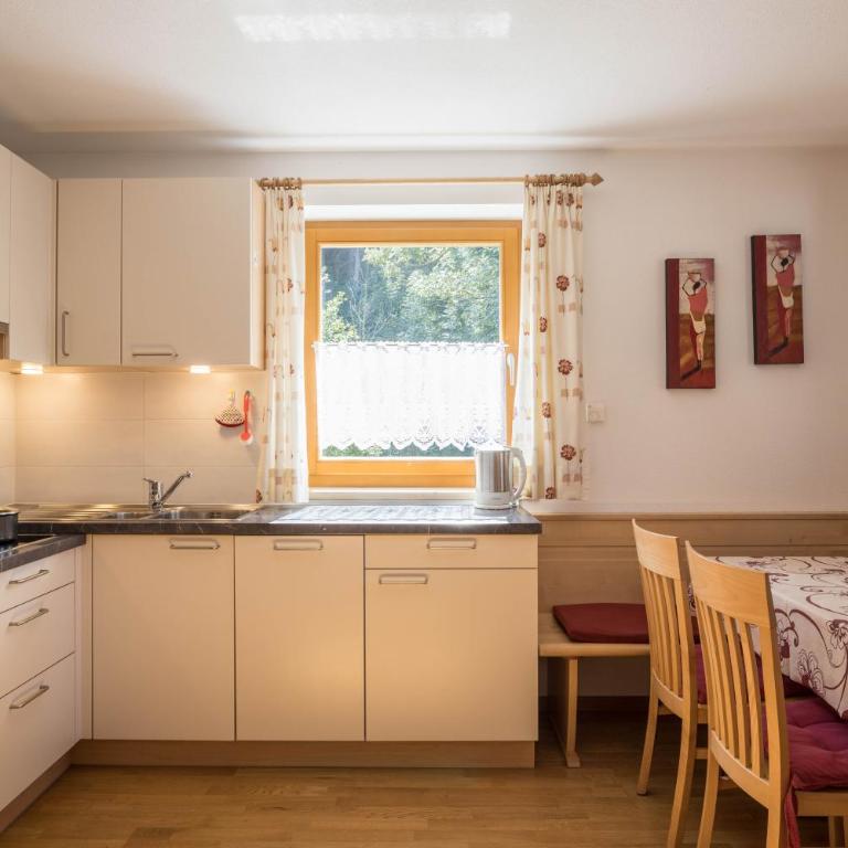 Apartment Alpenrose - Mesnerhof - Apartamento de 2 dormitorios con vistas a la montaña - 1