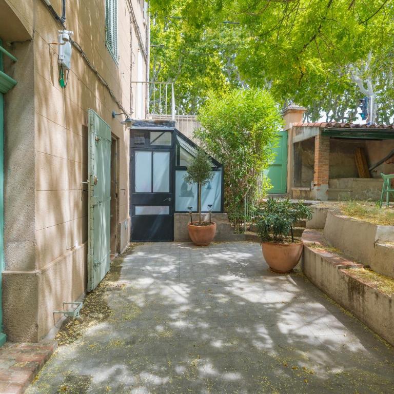 Sublime Appartement Centre D’aix - One-Bedroom Apartment with Garden View - 22