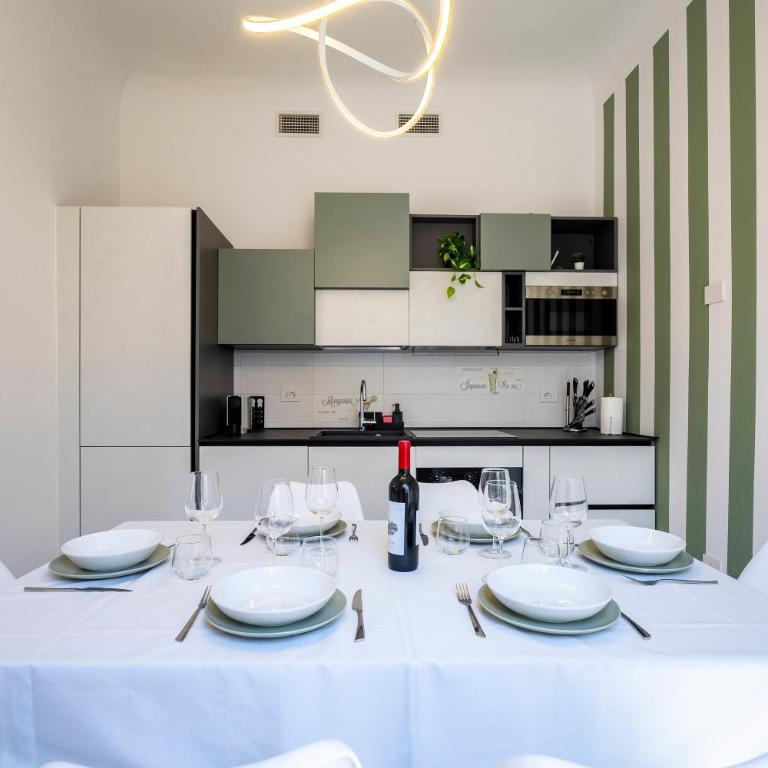 La Domus Firenze - Three-Bedroom House - 4
