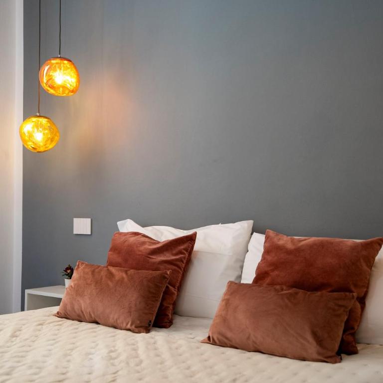 La Domus Firenze - Three-Bedroom House - 17