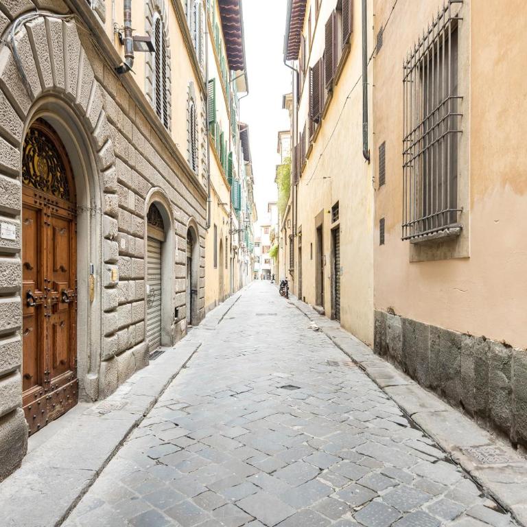 La Domus Firenze - Three-Bedroom House - 44