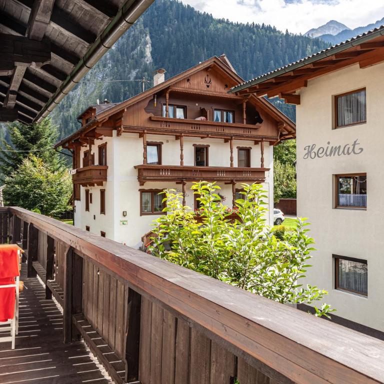 Ferienwohnung Galerie Kaiser - Superior Apartment mit 1 Schlafzimmer und Balkon - 2