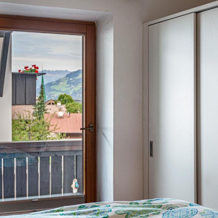Ferienwohnung Galerie Kaiser - Superior Apartment mit 1 Schlafzimmer und Balkon - 16