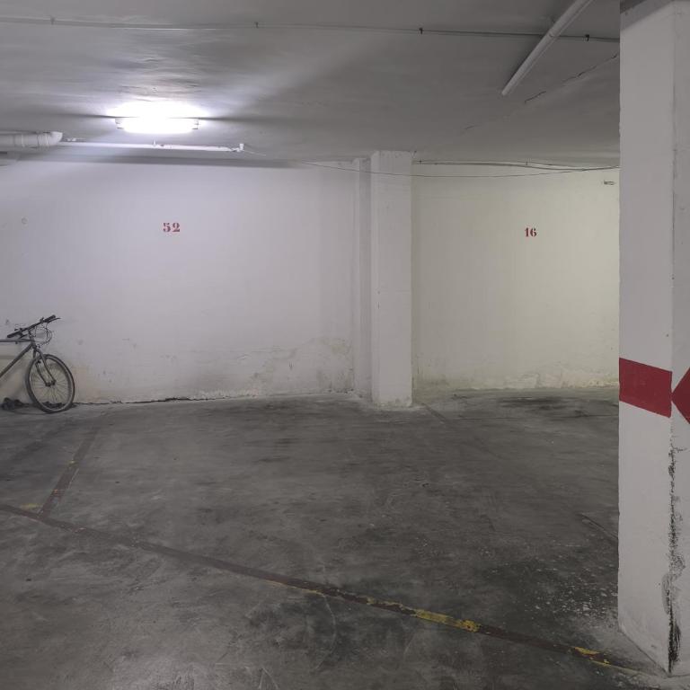 Apartamento Góngora Congresos - Three-Bedroom Premium Apartment with Balcony - 25