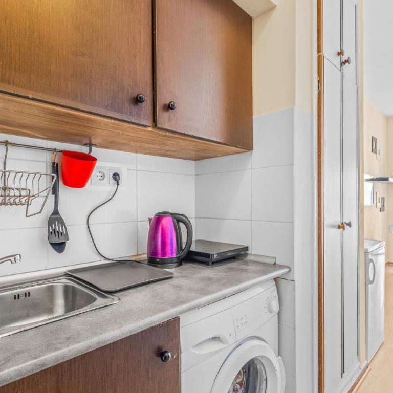 Apartamento a 200m de la Playa - Estudio con sofá cama - 9