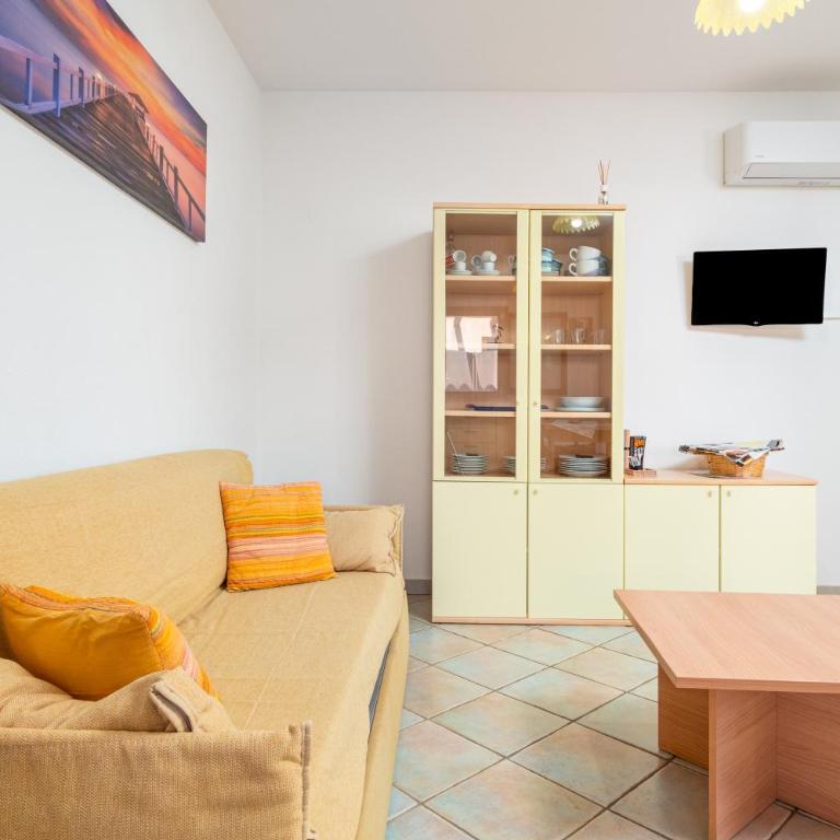Villetta Bifamiliare 2 - Casa con 2 Camere da Letto - 4