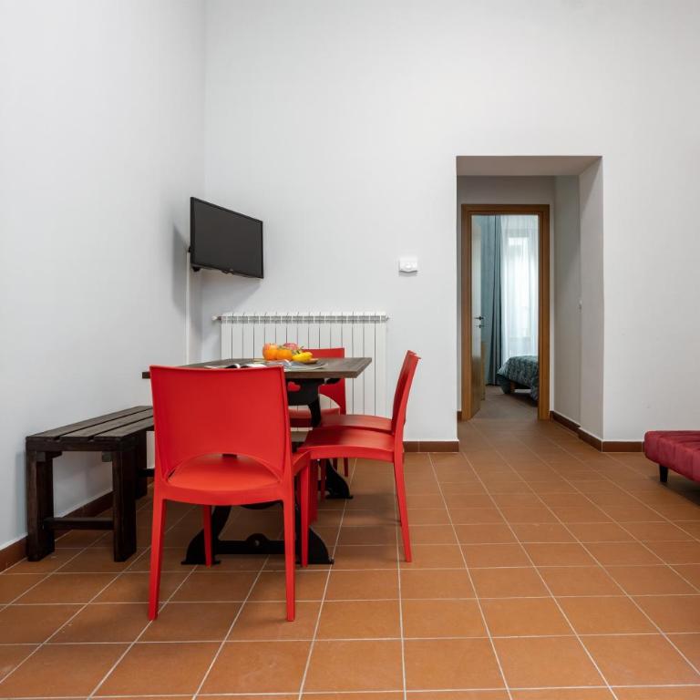 Porta Carbone Residence - Appartamento Deluxe con 2 Camere da Letto e Balcone - 10
