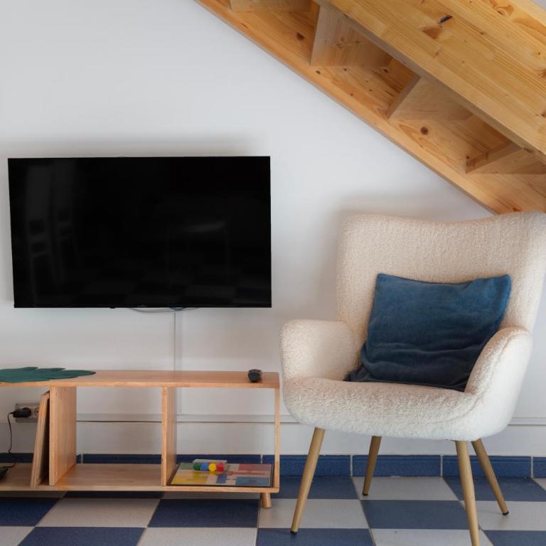 Blue Oasis - Studio with Terrace - 17