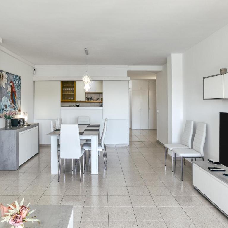 Apartamento Con Vistas A Mar - Apartamento de 3 dormitorios y vistas al mar - 7