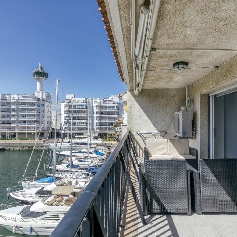 Apartamento Con Vistas A Mar - Apartamento de 3 dormitorios y vistas al mar - 2