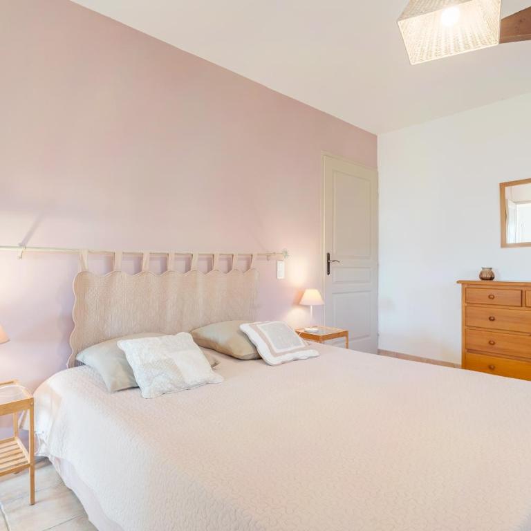 Le Petit Etang - Two-Bedroom House - 9