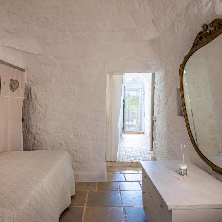 Antico Trullo Pasquale con piscina - Casa con 2 Camere da Letto - 8