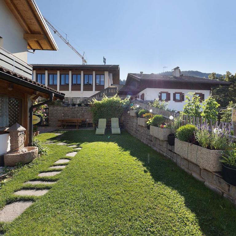 Apartment Panorama - Appartamento Deluxe con 2 Camere da Letto e Vista Giardino - 1