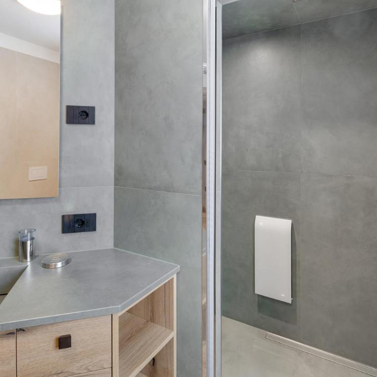 Ice Mountain Planet Suite House - Appartamento Superior con 1 Camera da Letto e Balcone - 21