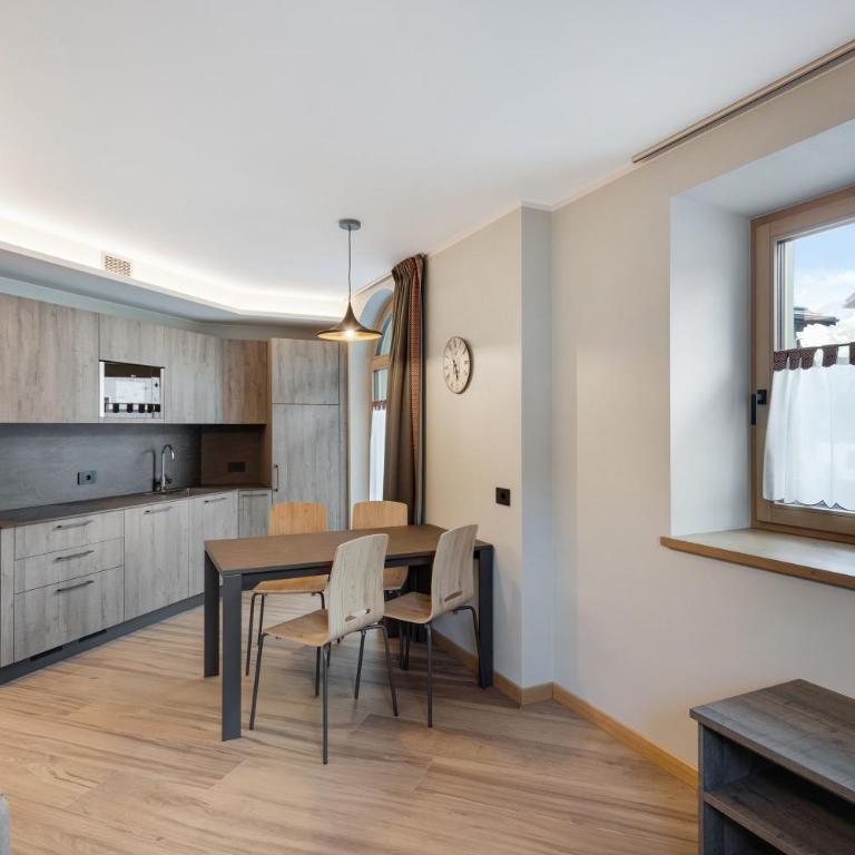 Ice Mountain Planet Suite House - Appartamento Superior con 1 Camera da Letto e Balcone - 3