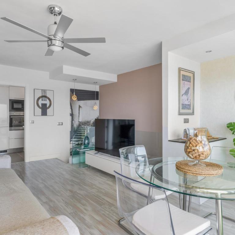 51 Avenue Playa Honda - Superior One-Bedroom Apartment with Balcony - 6