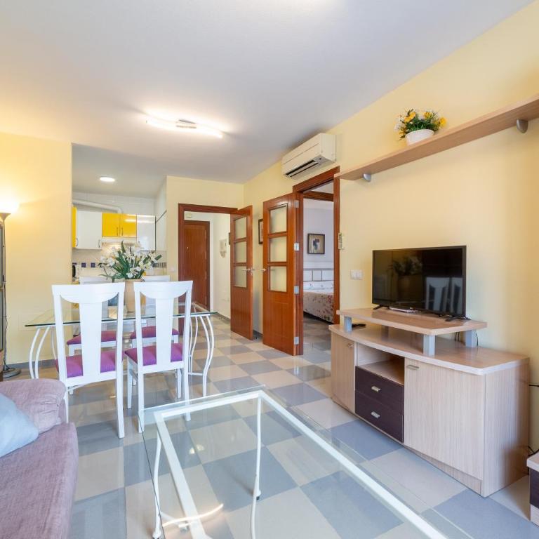 Apartamento Esbamar Vi - Two-Bedroom Deluxe Apartment with Garden View - 18