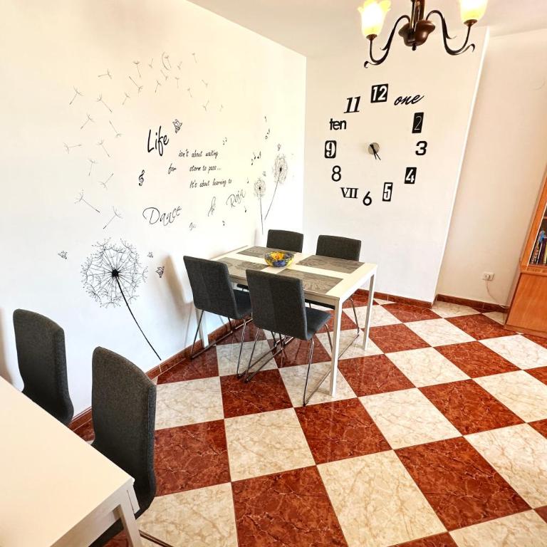 Stunning Sea View 2-bedroom Near - Apartamento Deluxe de 2 dormitorios con vistas al mar - 7