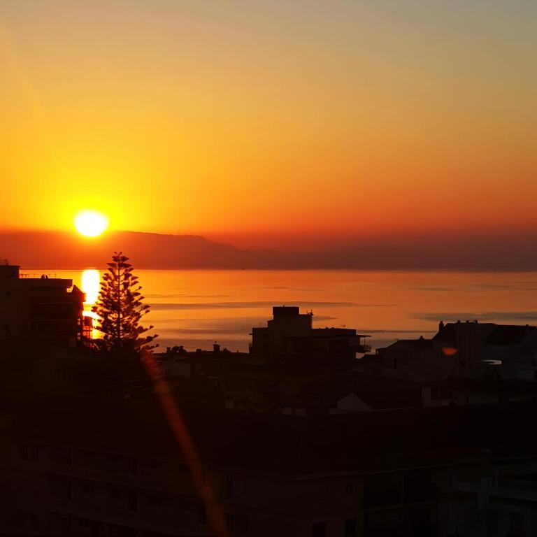 Stunning Sea View 2-bedroom Near - Apartamento Deluxe de 2 dormitorios con vistas al mar - 19