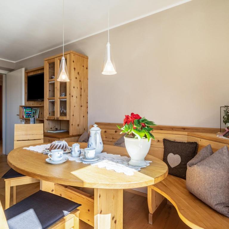 Alber Ferienwohnung Hias - Superior Apartment mit 1 Schlafzimmer und Balkon - 12