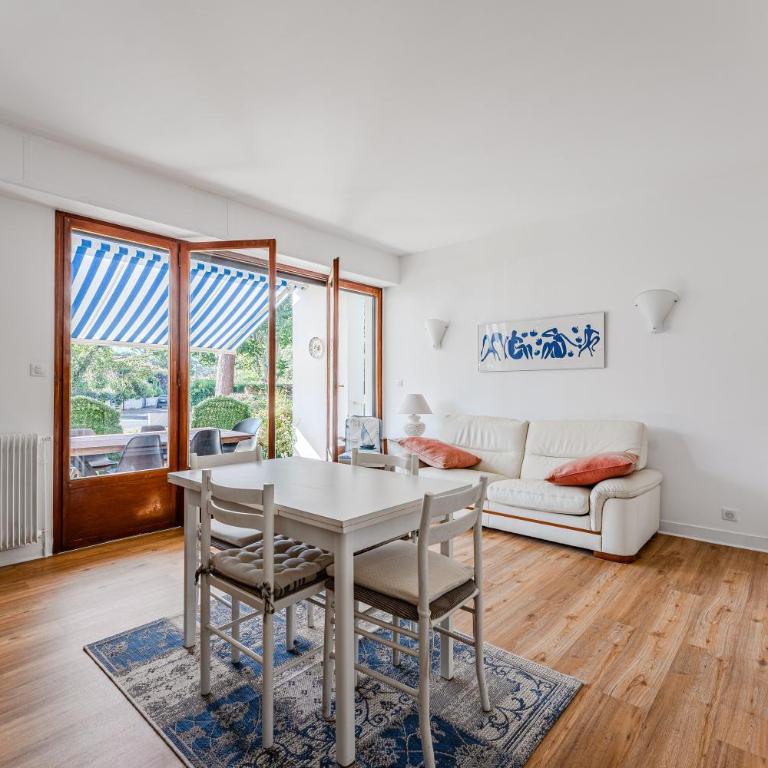 Appartement Rose Mousse - Abatilles - Two-Bedroom Deluxe Apartment with Garden View - 3