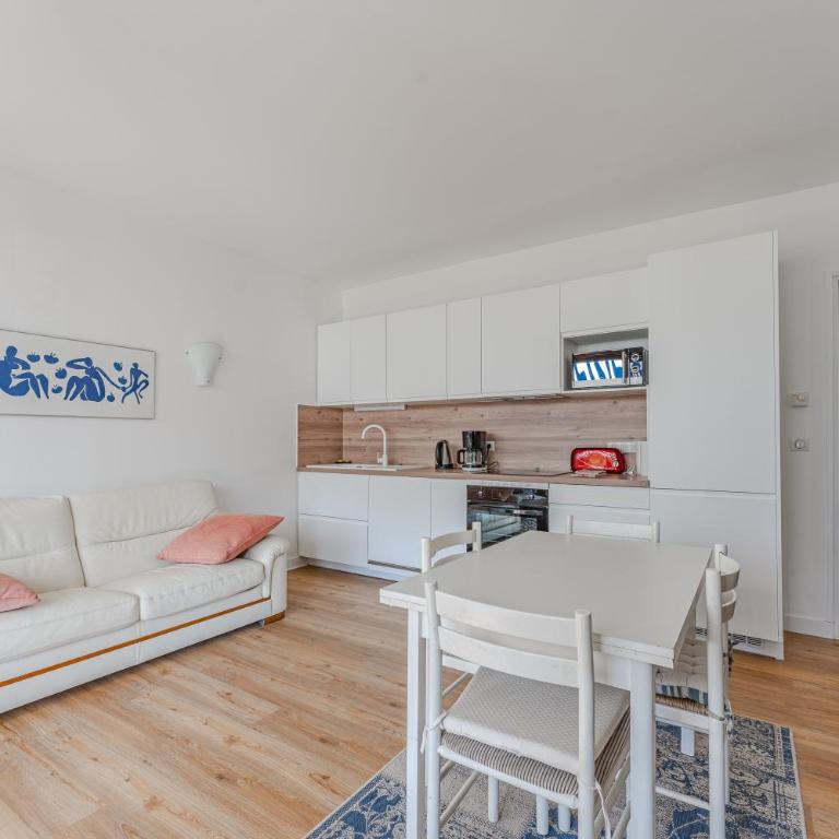 Appartement Rose Mousse - Abatilles - Two-Bedroom Deluxe Apartment with Garden View - 5