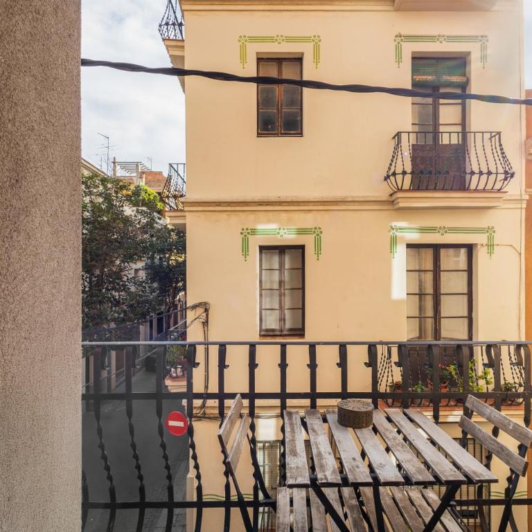 Lovely apartment with terrace - Two-Bedroom Deluxe Apartment with Balcony - 15