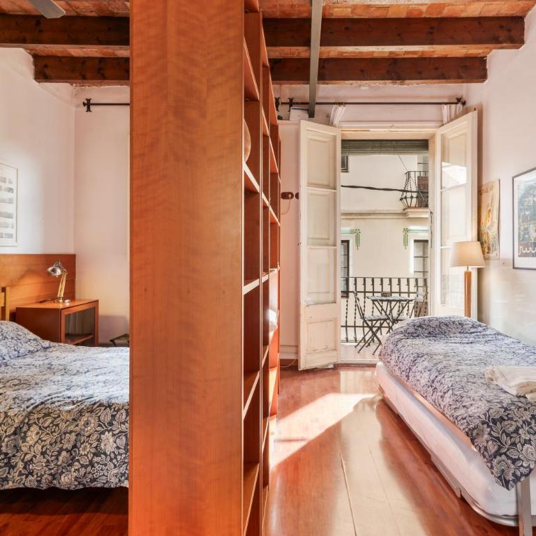 Lovely apartment with terrace - Two-Bedroom Deluxe Apartment with Balcony - 13