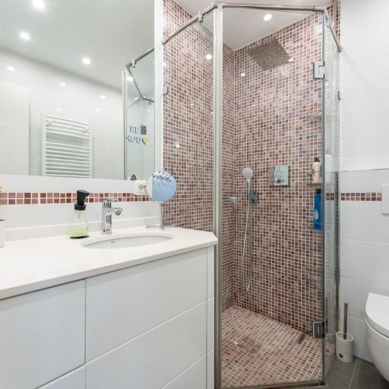 Golden Beach Elviria - Apartment with Terrace - 17