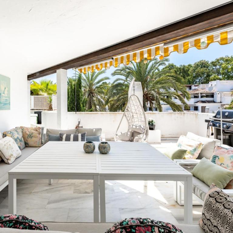 Golden Beach Elviria - Apartment with Terrace - 1