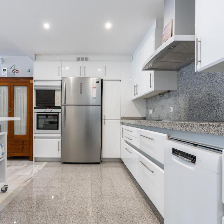Golden Beach Elviria - Apartment with Terrace - 9