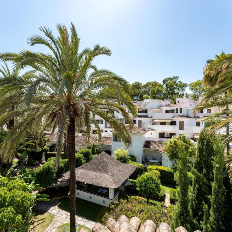 Golden Beach Elviria - Apartment with Terrace - 23