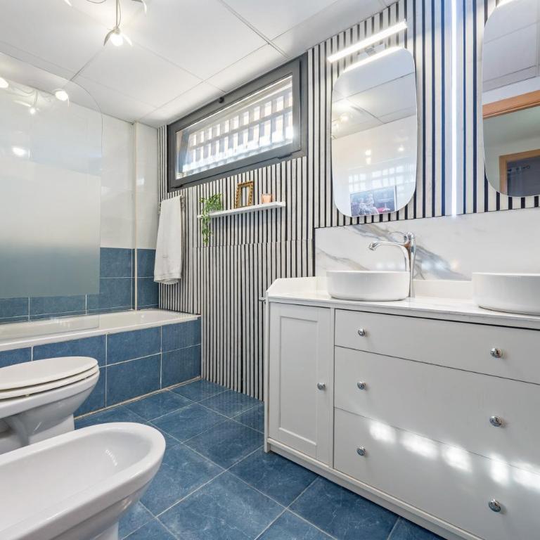 Casa Emi - Three-Bedroom House - 14