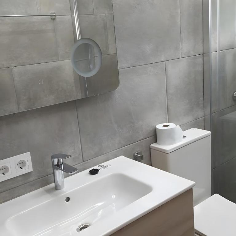Ático con vistas al mar en Roses - Superior One-Bedroom Apartment with Balcony - 23