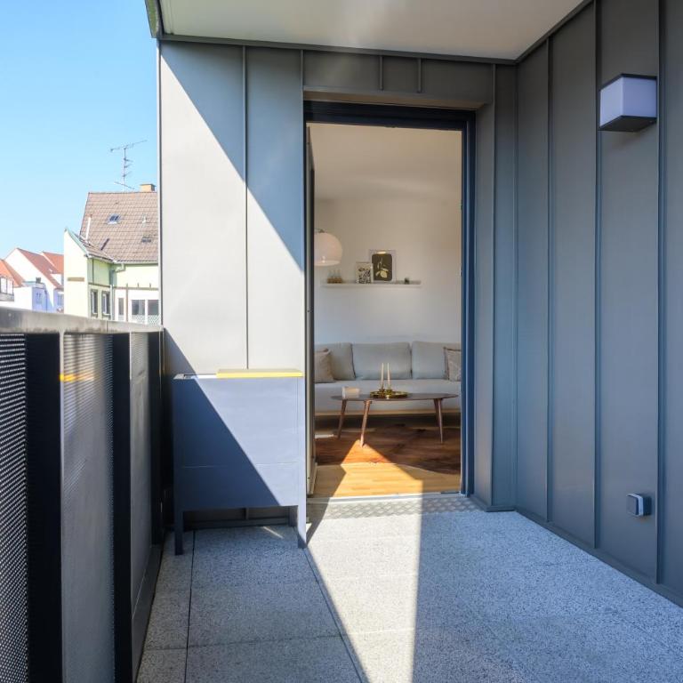 Colmar Chic - Deluxe-Apartment mit 2 Schlafzimmern und Gartenblick - 20