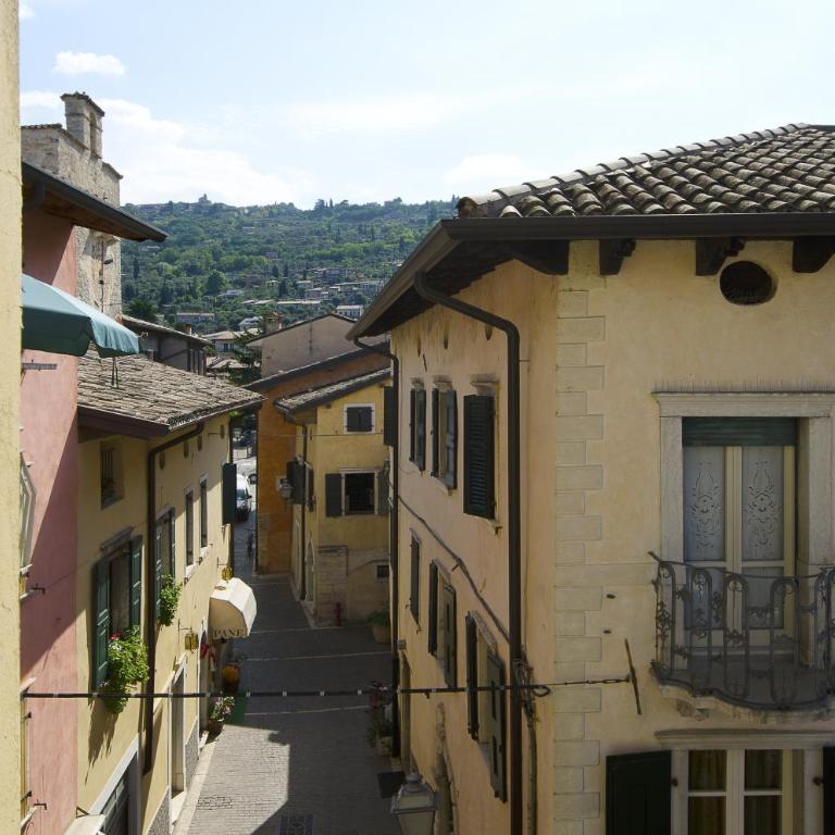 Elegante appartamento al centro storico - Two-Bedroom Deluxe Apartment with Balcony - 24