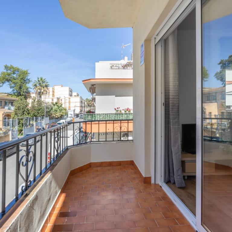 Apartamento Playa Centro - Apartamento Premium de 3 dormitorios con balcón - 2